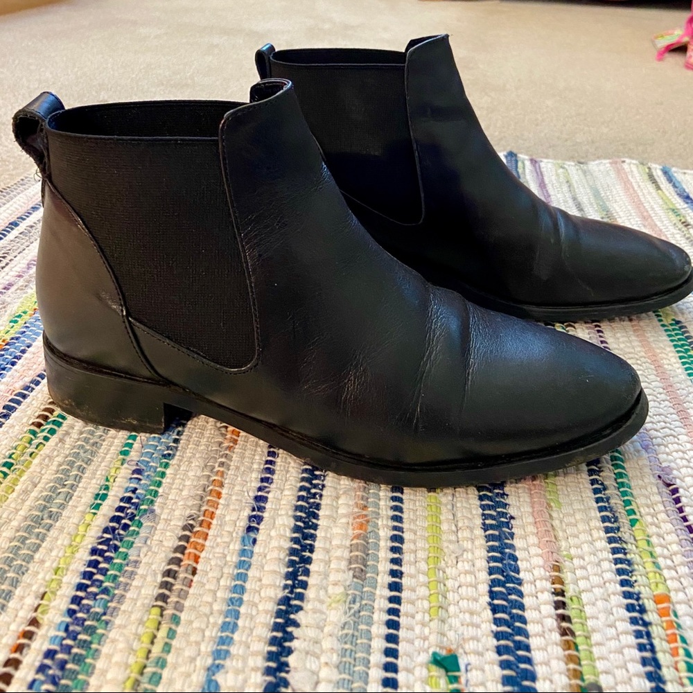 Topshop black leather Chelsea boots ankle booties